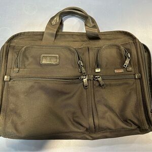 Tumi Alpha Briefcase 26114DH